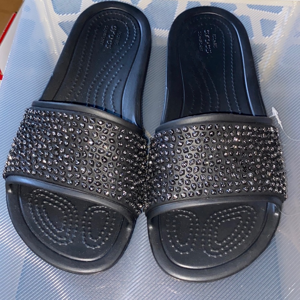 Crocs sloane embellished slide